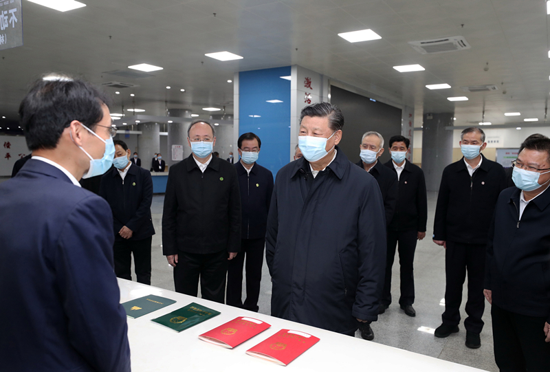 2021年3月23日，習(xí)近平在福建三明沙縣農(nóng)村產(chǎn)權(quán)交易中心考察。